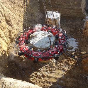 China Round Square 1.5ton Dia1050mm Hydraulic Pile Breaker wholesale