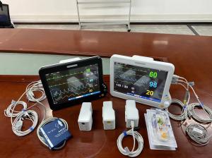 China Modular Etco2 Portable Monitor , ICU Vital Signs Monitor For Diagnostic Operation on sale