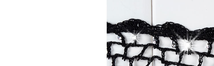 women yarn knitted hollow out crochet poncho to keep warm and fashion shawls