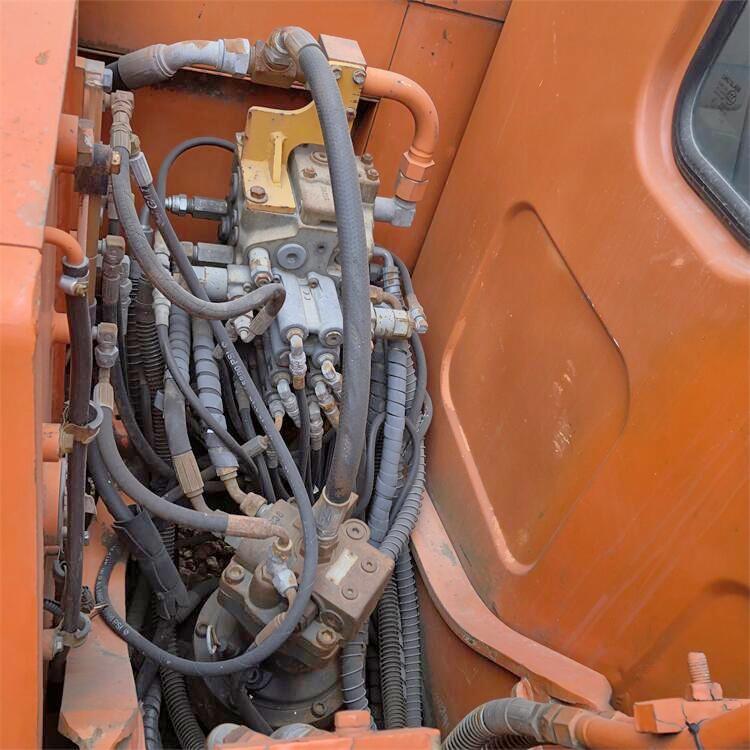 Original Hydraulic Pump 8 Ton Used Doosan DH80 Excavator in Good Condition from Korea