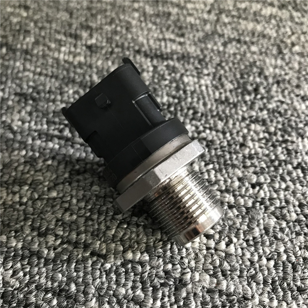 0281006364 Rail Pressure Sensor 0281002937 55195078 / 9S519 G756 AB 9S519-G756-AB 9S519G756AB