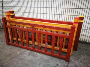 China Customized Fiberglass Wood Grain Handrail Or Fence For Garden And Landscape wholesale