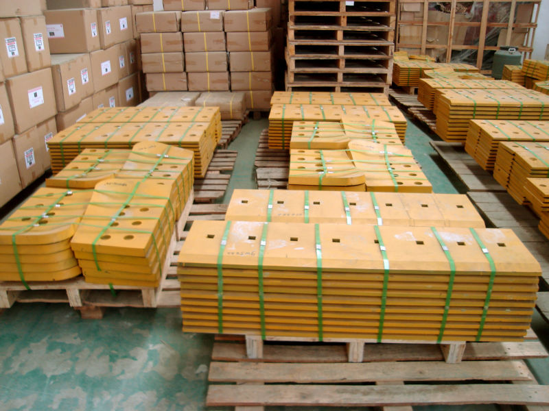 High Hardness Bulldozer Cutting Edges End Bits in Yellow or Black with 30MNB and High Carbon Steel