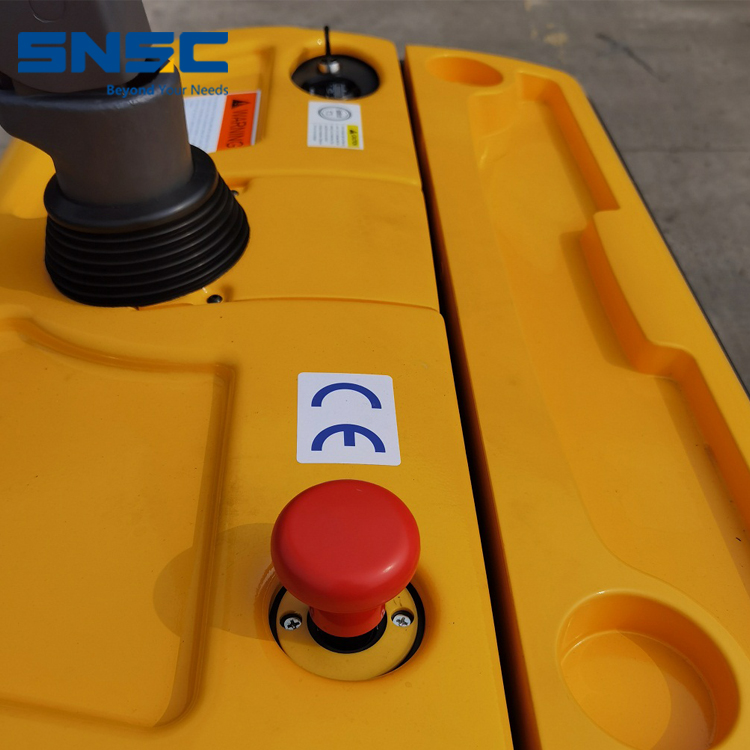 1500kg/2000kg Electric Stacker Pallet Jack Min Lifting Height 85mm AC Motor For Warehouse