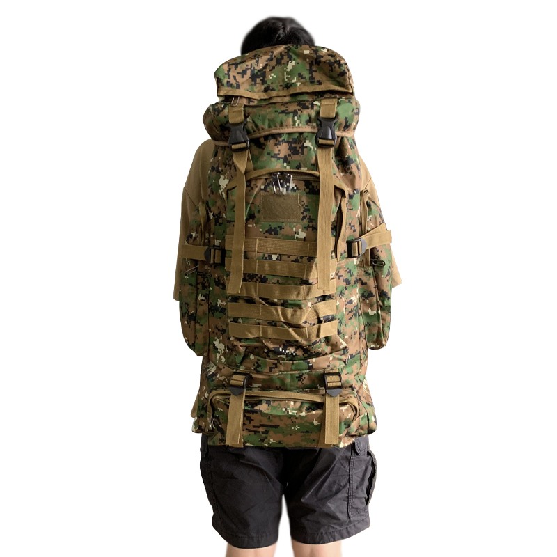 High Strength Straps and Buckles 80L Capacity Waterproof Backpack in 900D Oxford Fabric