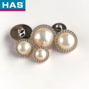 China Various Sizes Plastic Buttons Hypoallergenic Clothing Buttons Round wholesale
