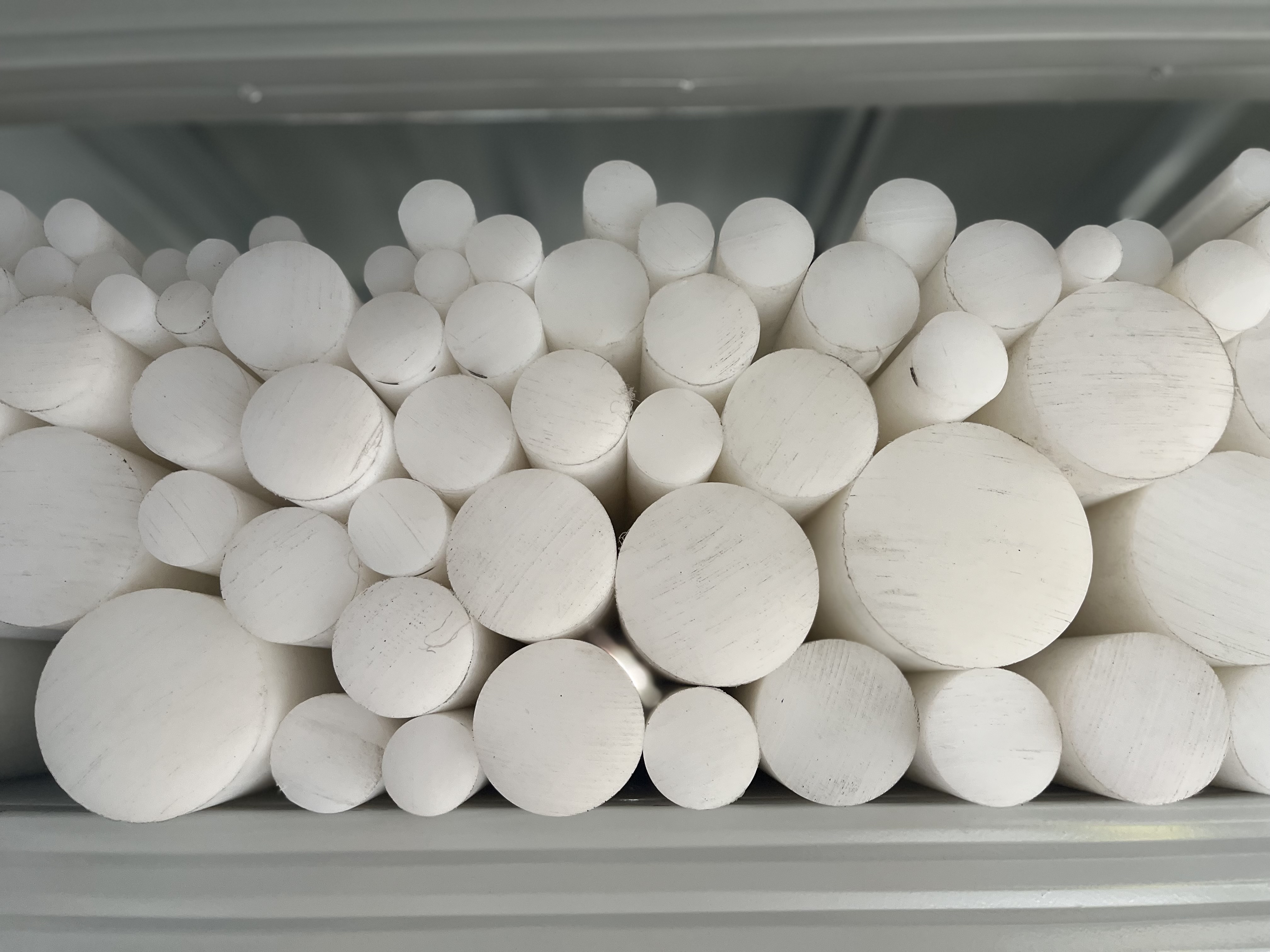 Engineering Plastic ing Rod Raw Material PTFE Rod Bar 1-500mm Diameter