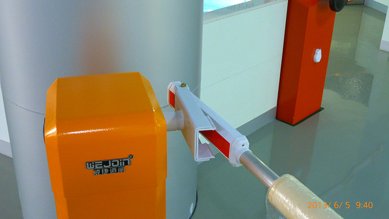 RS485 COM Electric Boom Barrier Infrared Photocells Auto Delay