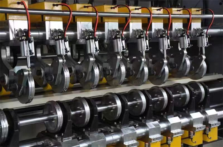 Automatic Grade Automatic Thin Blade Slitter And Scorer Machine for Fast Production