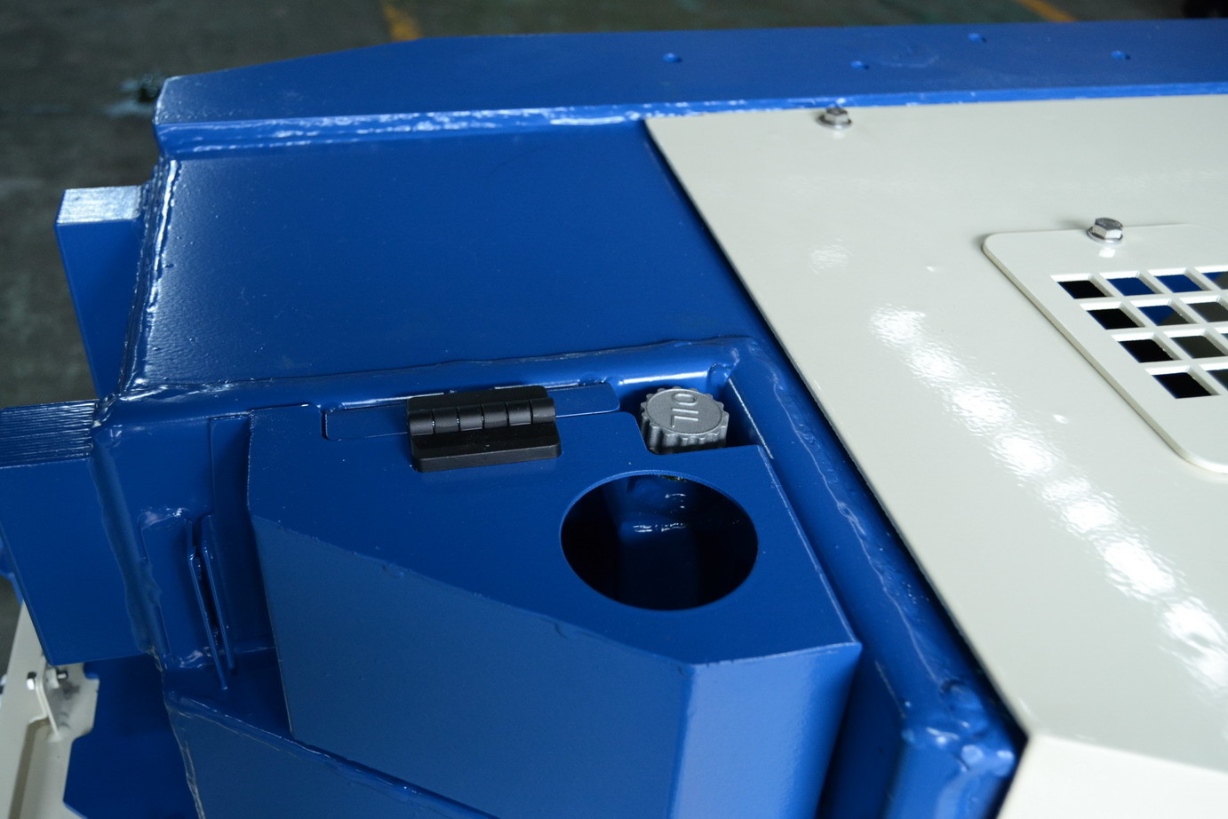 Continuous Power 15KW Clip On Carrier Type Genset For Reefer Container