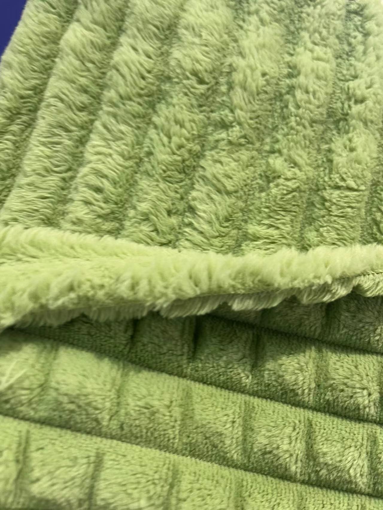 Double Side Flannel Fleece Plaid Fabric for Winter Blanket Super Soft 100 Polyester
