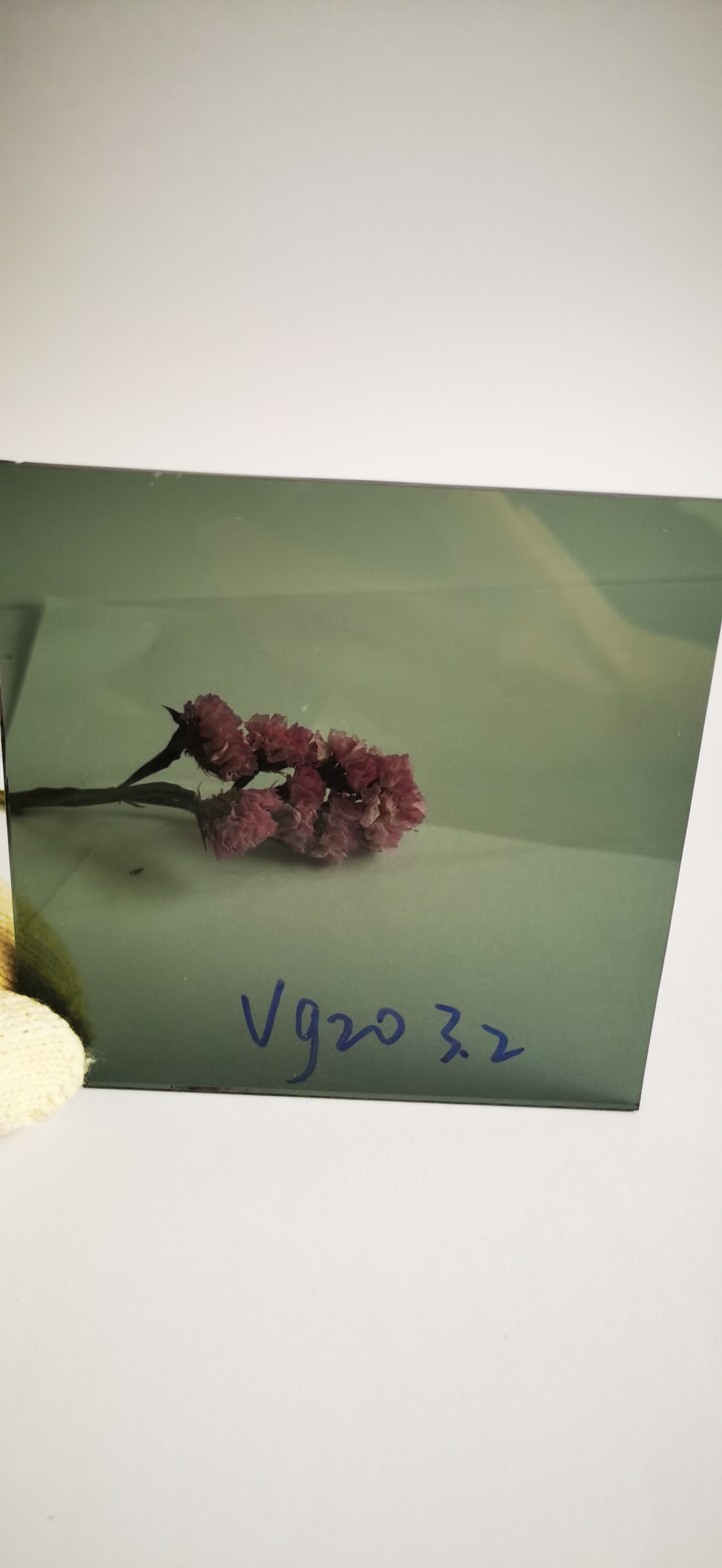 Customized Colored Float Glass 12mm Tinted Toughened Glass Plexiglass Sheet 4x8