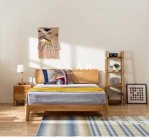 China European Nordic Bedroom Furniture Oak Solid Wood Queen King Size Bed wholesale