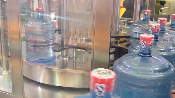 18.9L 2000B/H 5 Gallon Water Filling Machine Pure Water Capping Machine