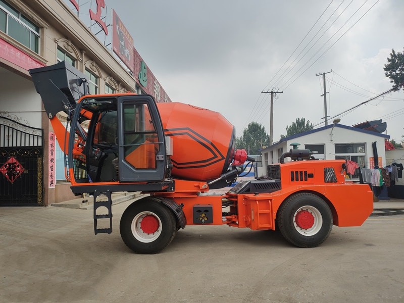 Self Loading Mobile Concrete Mixer 3 Cubic Cement Mixer 3m3 High Efficiency 3cbm Auto Loading Mixer Truck