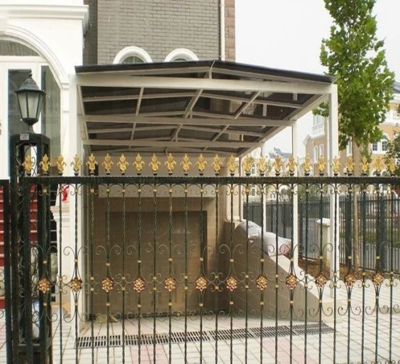 Black Decorative Metal Garden Gates Anti Corrosion For Park / Green Areas
