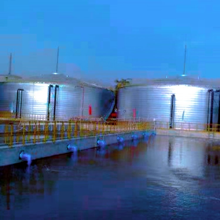 Water tank