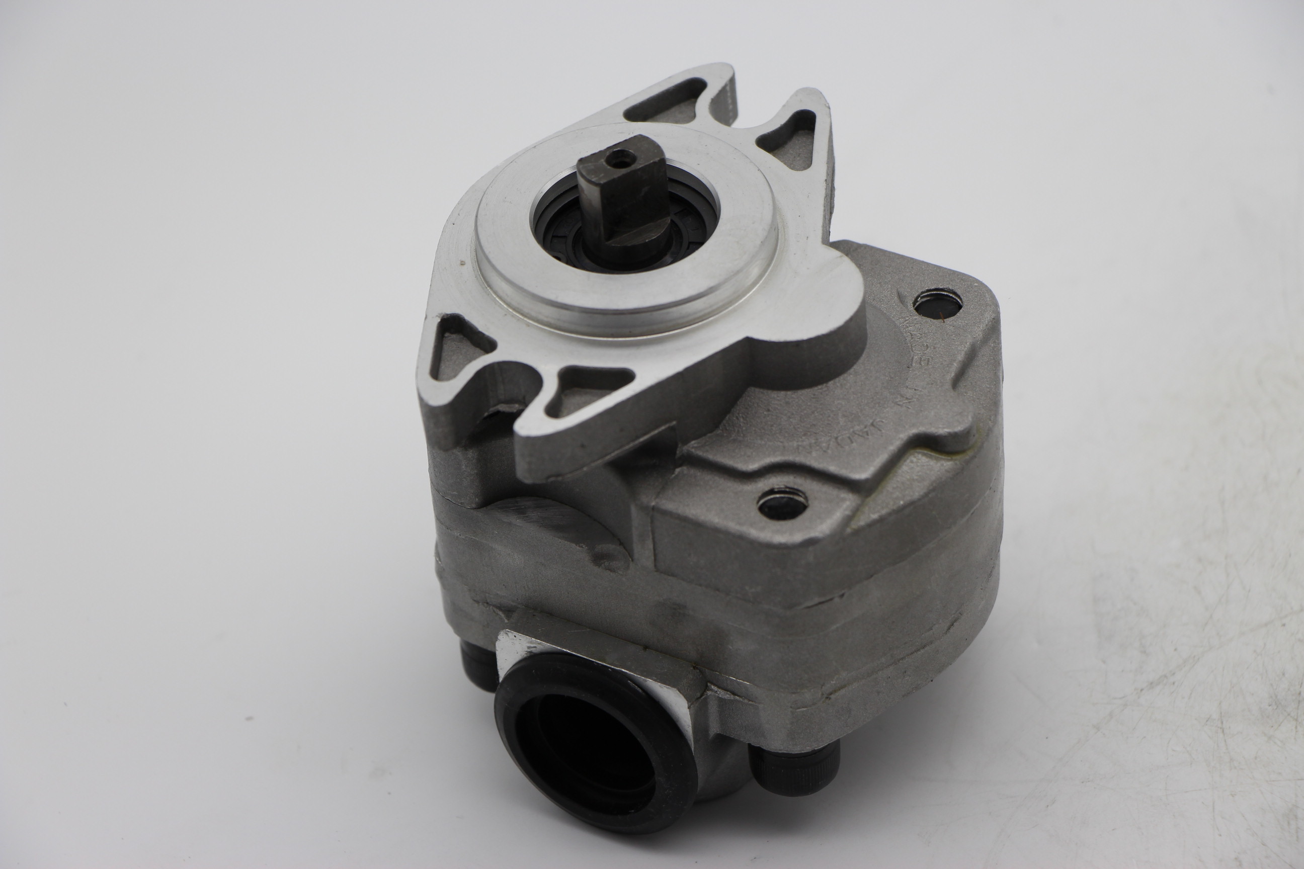 Hot sale good quality SPK10/10 gear pump pilot pump charge pump for CAT E200B excavator part