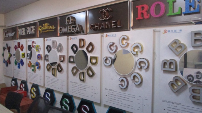 Hot style products Luminous signs acrylic letter Customized Size Customized Color 3D illuminated letter Suitable for indoor