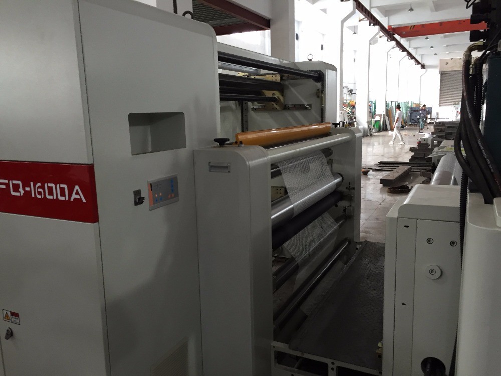 26KW PLC Contral Kraft Paper Slitter Rewinder Machine For Paper Bowl