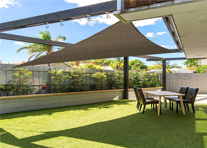 Breathable Colorful Triangle Sun Shades For Patios Sun Protection Available