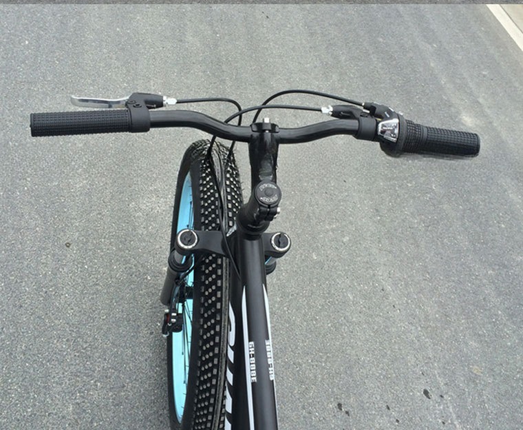 26" 4.0 Aluminium Alloy Frame 7 Speeds Big Tire Fat Tire Snow Bicycle with Aluminium Hub
