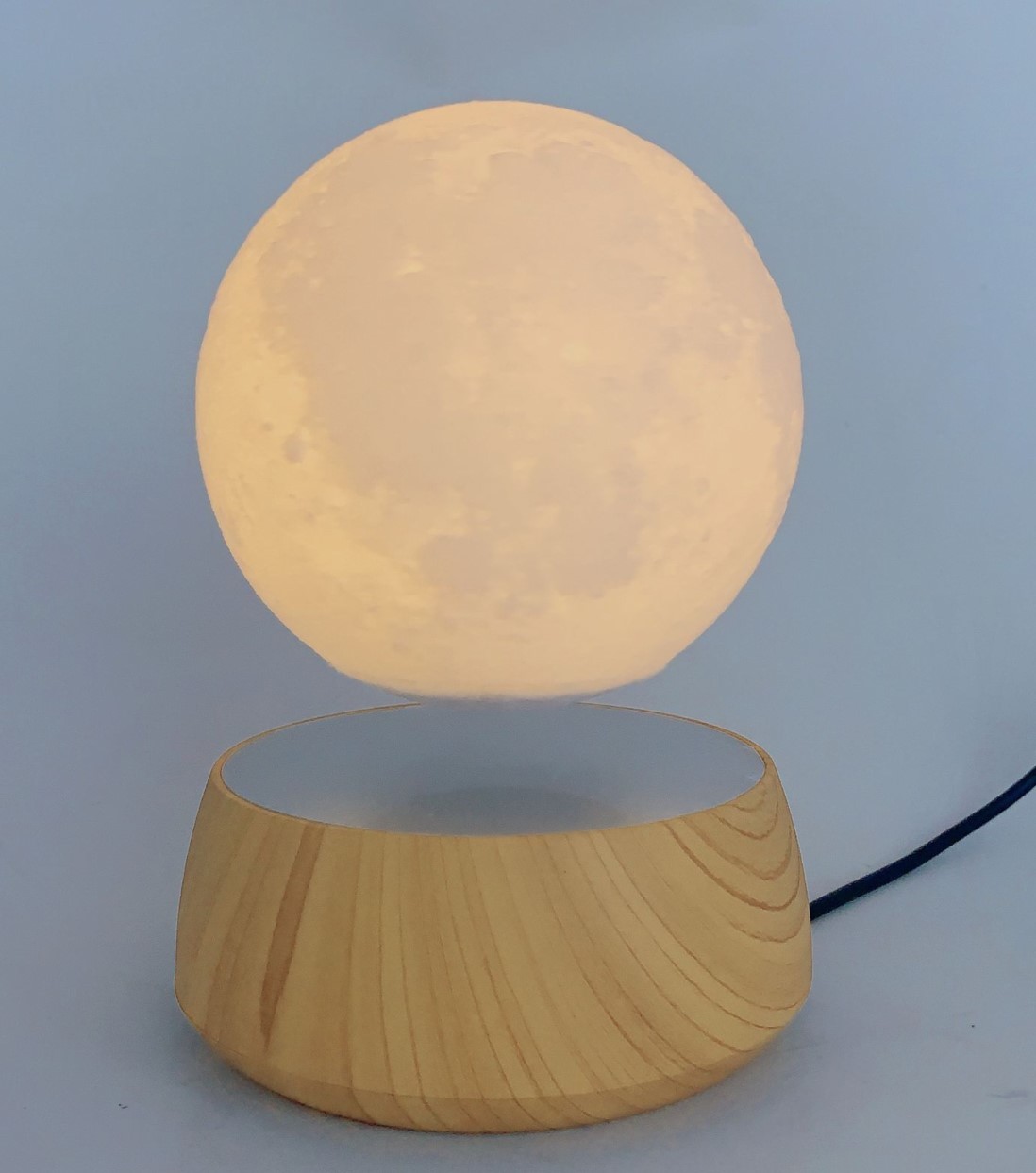 new factory sale magnetic levitation floating 5inch moon lamp light for decor