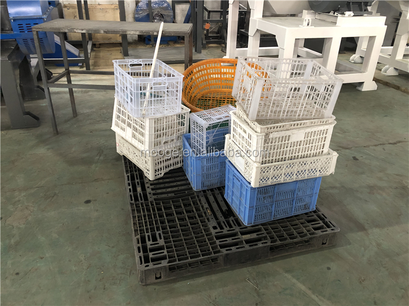 Single Shaft Industrial Plastic Crusher 600-1500mm Plastic Lump Shredder