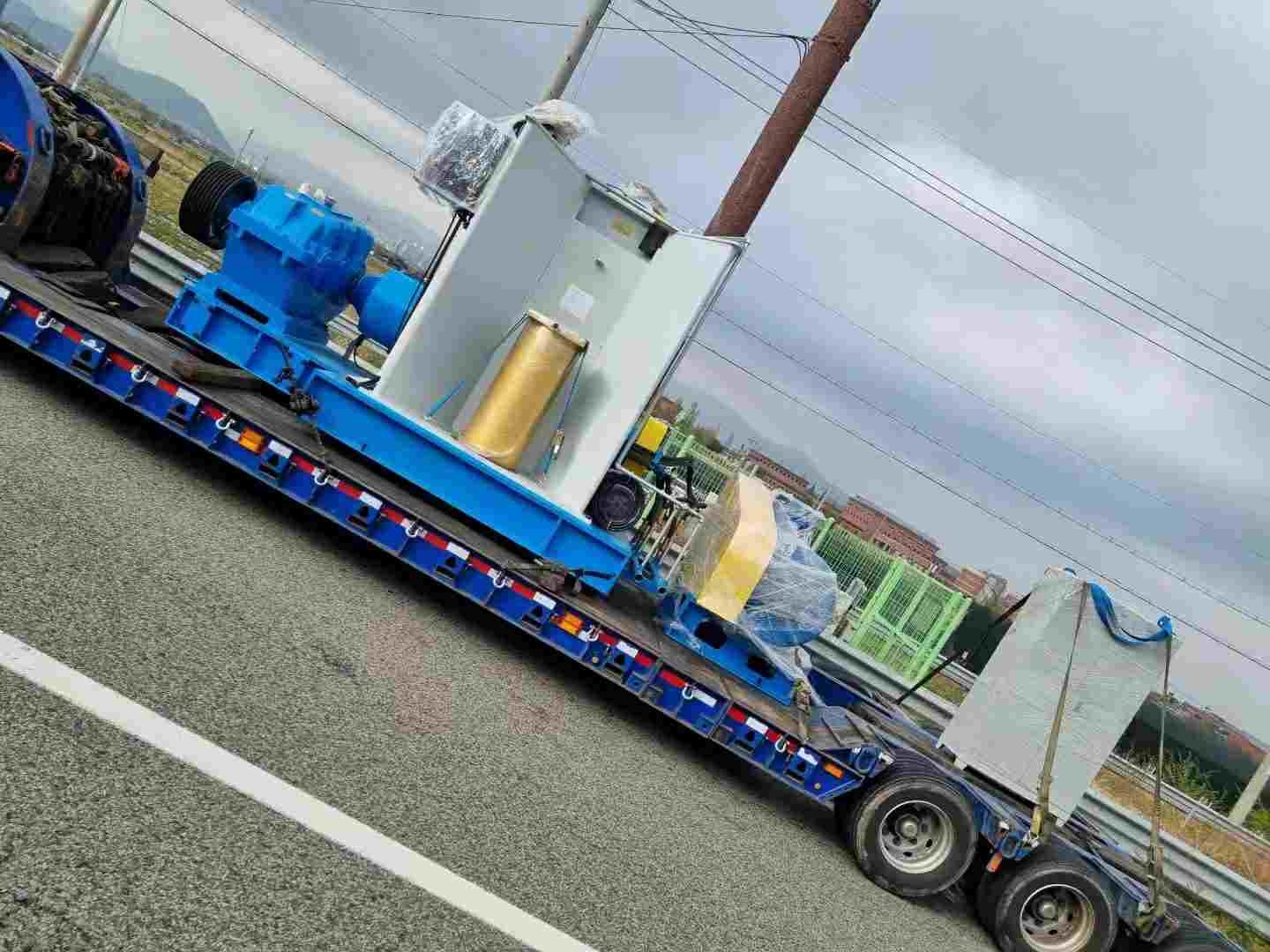 250L 185KW Rubber Kneader Machine For Plastic Plasticizing