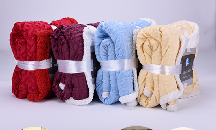 Solid Color Heavy PV Fleece Fake Fur Blankets And Throws Two Layers Anti - Pilling