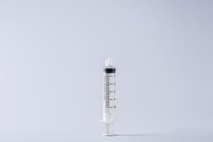 China Disposable Luer Slip Sterile Syringe With Or Without Needle wholesale