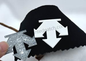China OEM 3D Silicone Heat Transfer Clothing Labels OEKO-TEX Certification wholesale