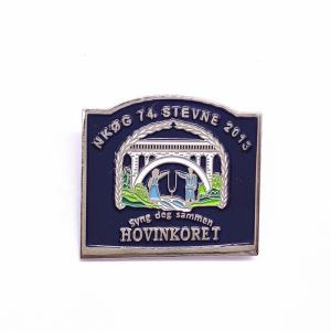 China Professional Soft Enamel Lapel Pins , Epoxy Pin Badge Size Customized wholesale