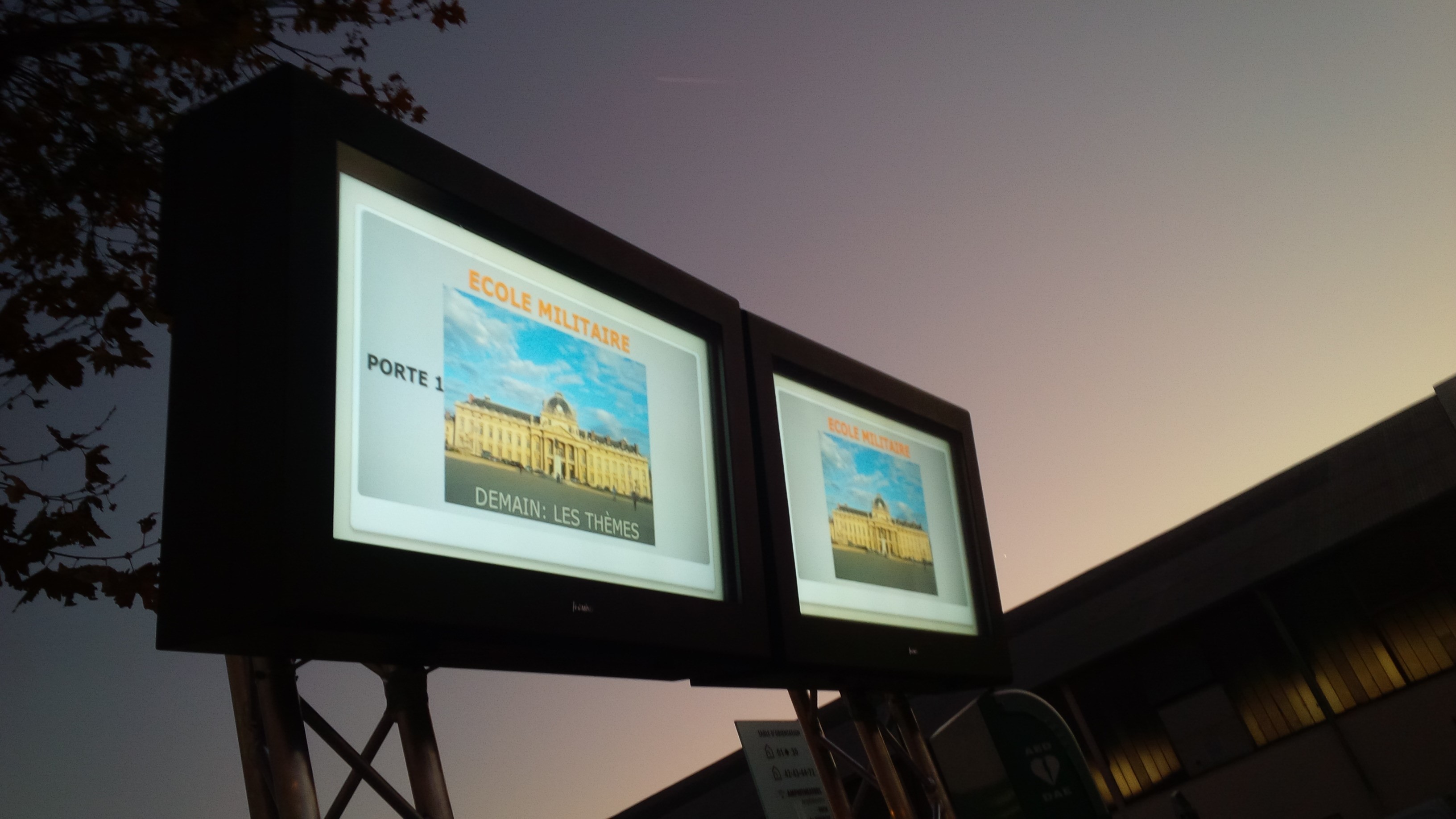 65inch Samsung Digital Signage Solutions 65" LCD TV Flat Screen Outdoor Waterproof LED Advertising TV