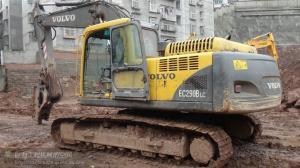 China EC210BLC volvo used excavator for sale with hammer wholesale