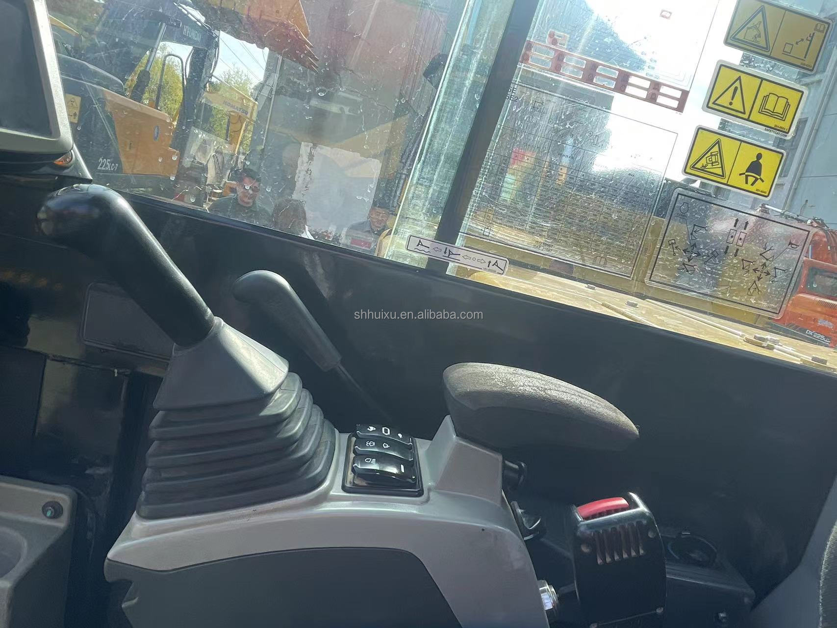 used excavators cat 305.5 cheap mini excavators original 5T machinery for sale