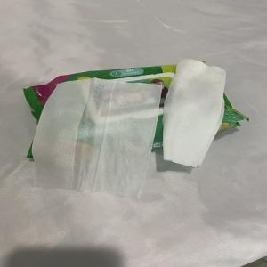 China Thermal Bonded Fabric Baby Tissue Wipes 60gsm Alcohol Free Vitamin E wholesale