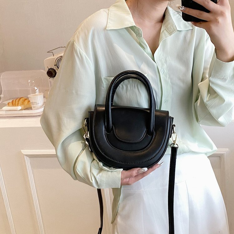 Solid Color Leather Saddle Bag Cowhide Small Portable Crossbody Closure Type Zipper Hasp