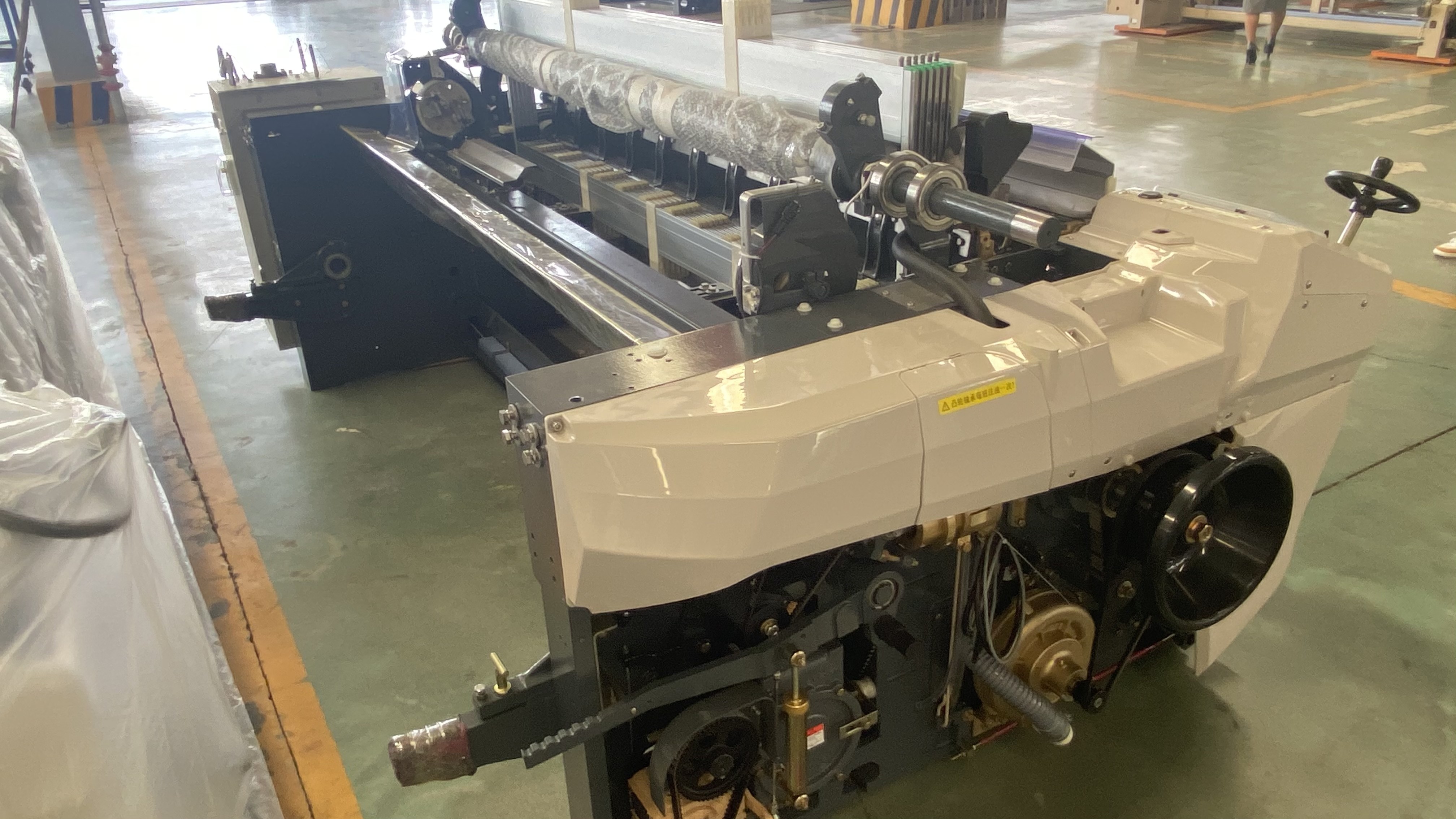 Single Double Nozzle Take Up Let Off Water Jet Loom With Plain Cam Dobby Shedding
