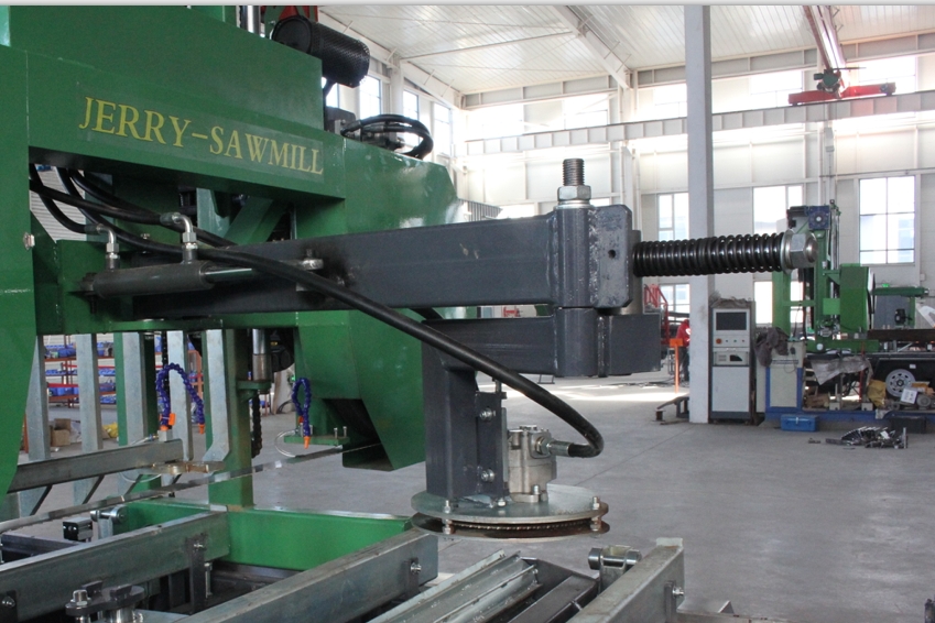 CE Marked Farm Style Fully Auto Hydraulic Horizontal Gasoline Petrol Band Saw Sawmill