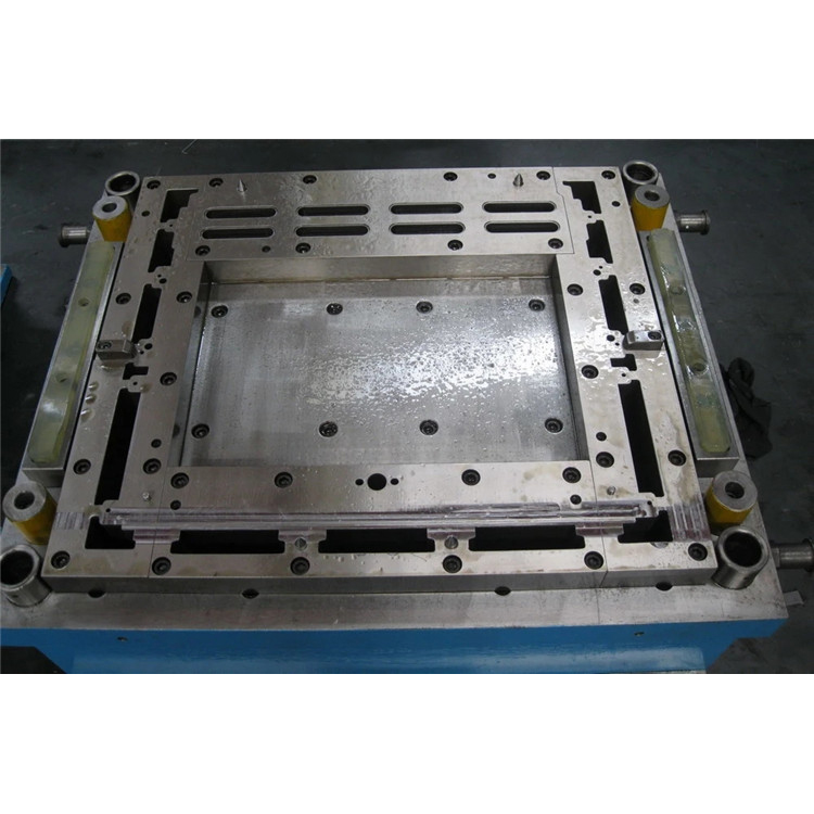 Heading Auto Head Gasket Metal Stamping Mould Die