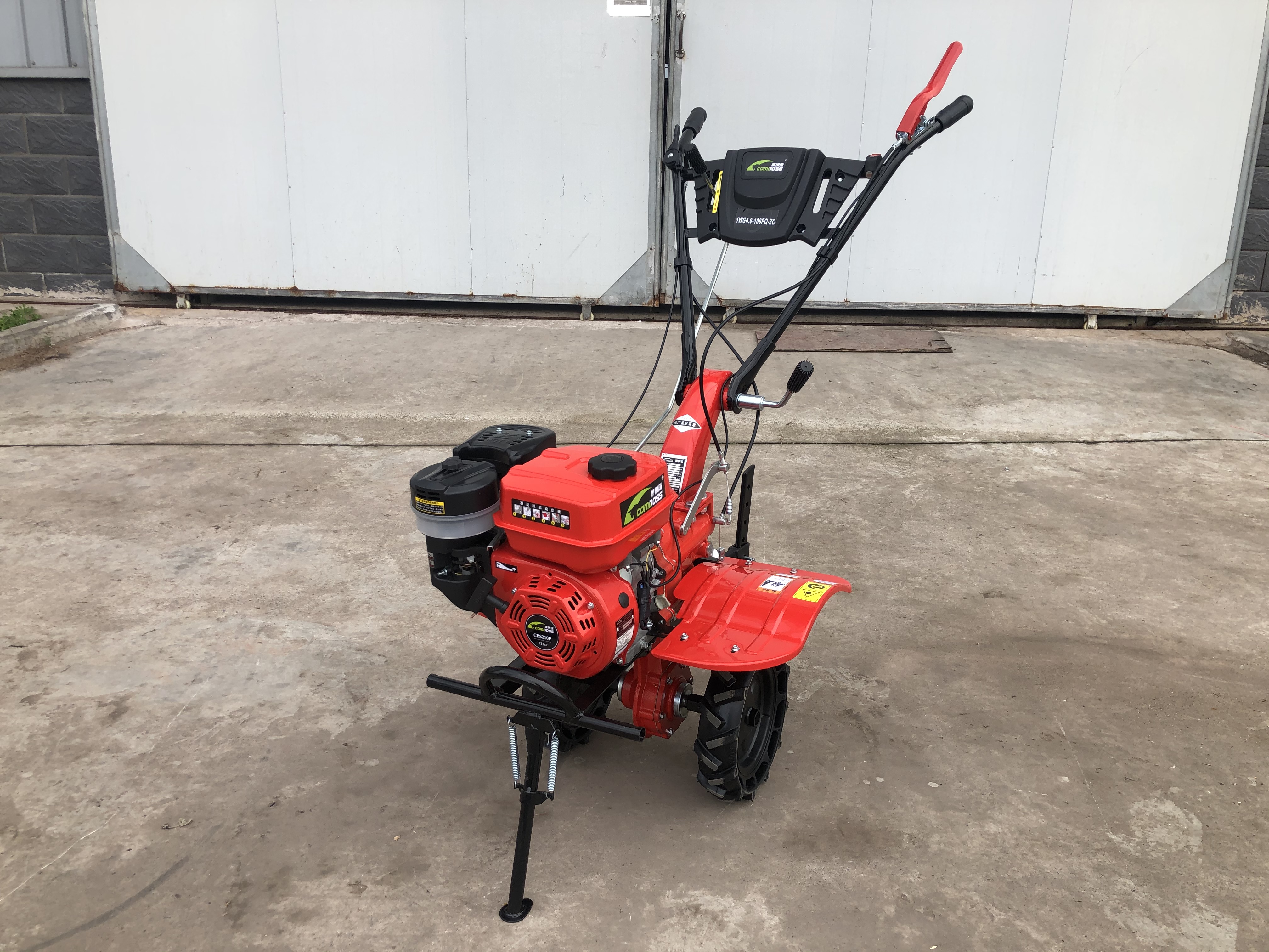 Multi Functional Power Tiller with 6HP Diesel Engine and Tilling Width of 1050mm