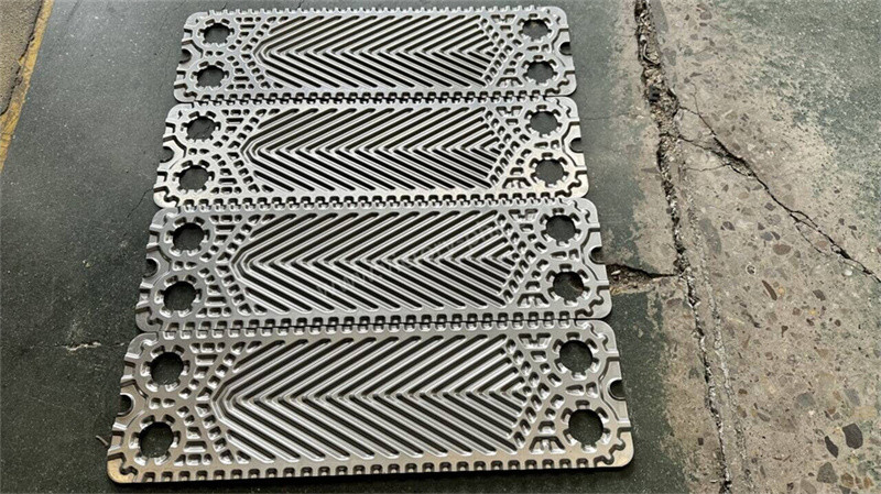 Titanium Chevron Heat Exchanger Plate Manufacturer For Oil Cooling
