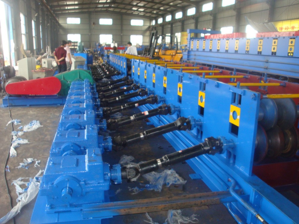 Steel Sheet Highway Guardrail Roll Forming Machine 10m/min
