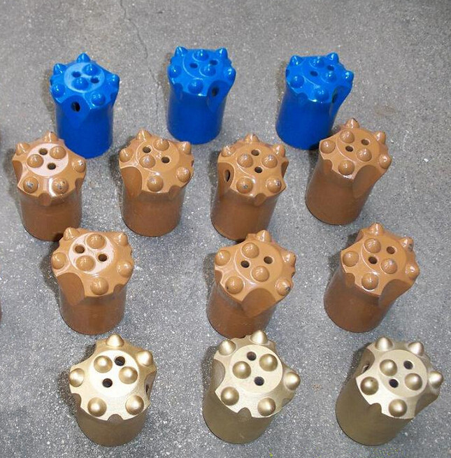 Tungsten Carbide Mining Drilling Tools , 7° Quarrying 34mm Taper Button Bit