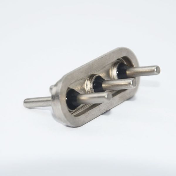 600V Hermetic EV Connectors Electrical With PPS Insulator Solder Termination