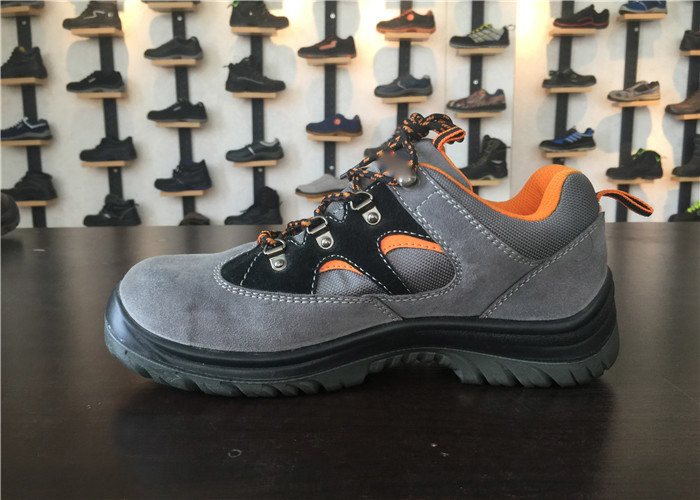 Size Customized Waterproof Safety Boots Striking Resistant Shock Proof Safety Shoes