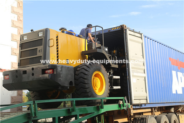 Yellow Or White Color SINOMTP LG938 Wheel Loader With 1.8m³ Bucket For Construction Using