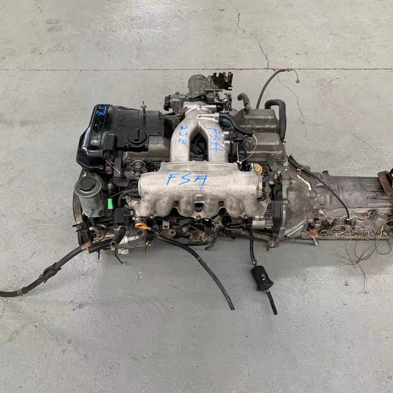 6 Cylinder 2JZ V VTi Engine Code Used Gasoline Engine Assembly for Car Engine Parts