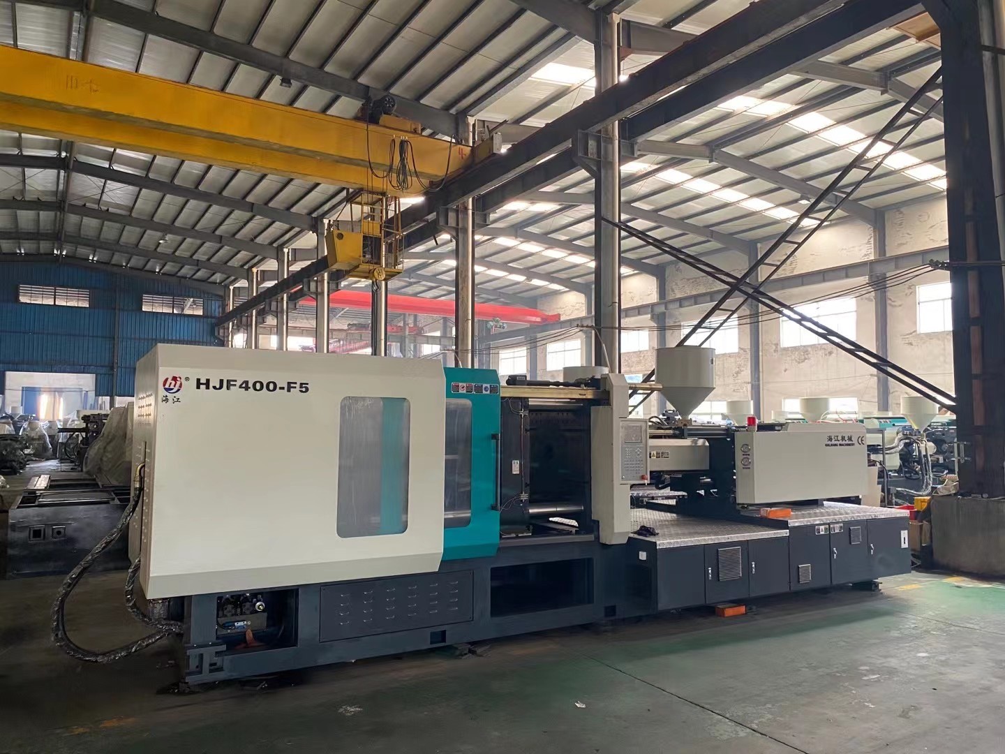 16 Cavity PET Bottle Preform Making Automatic Injection Molding Machine With Servo motor